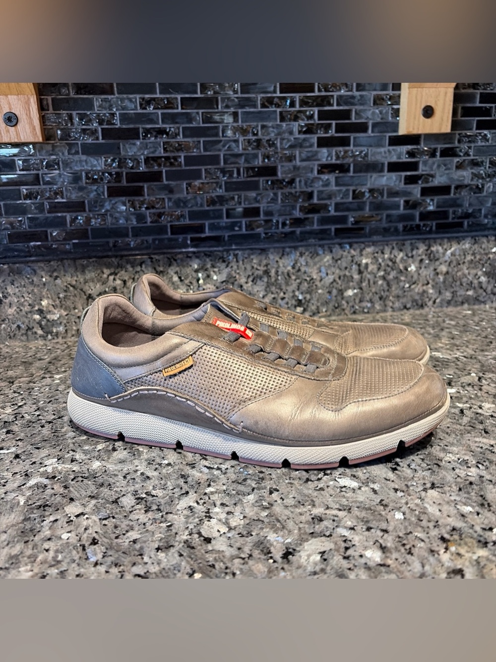 Pikolinos Men's Fuencarral perforated leather sneakers Driving Gray Blue 43